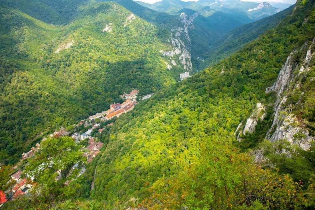 Casa Anne Ξενοδοχείο Băile Herculane Εξωτερικό φωτογραφία